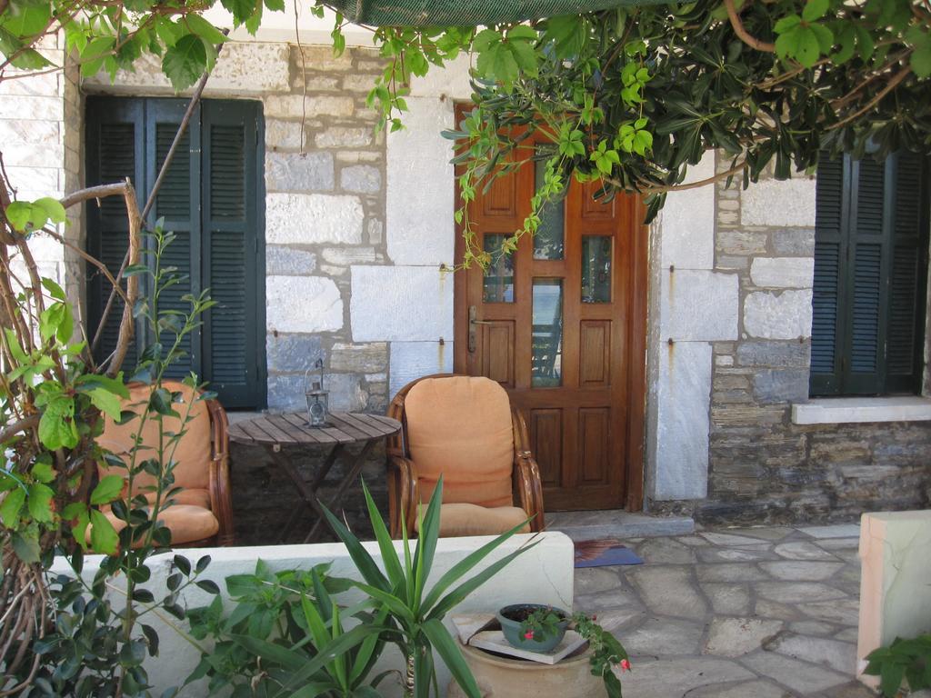 Gorgona Apartment Milina Bagian luar foto