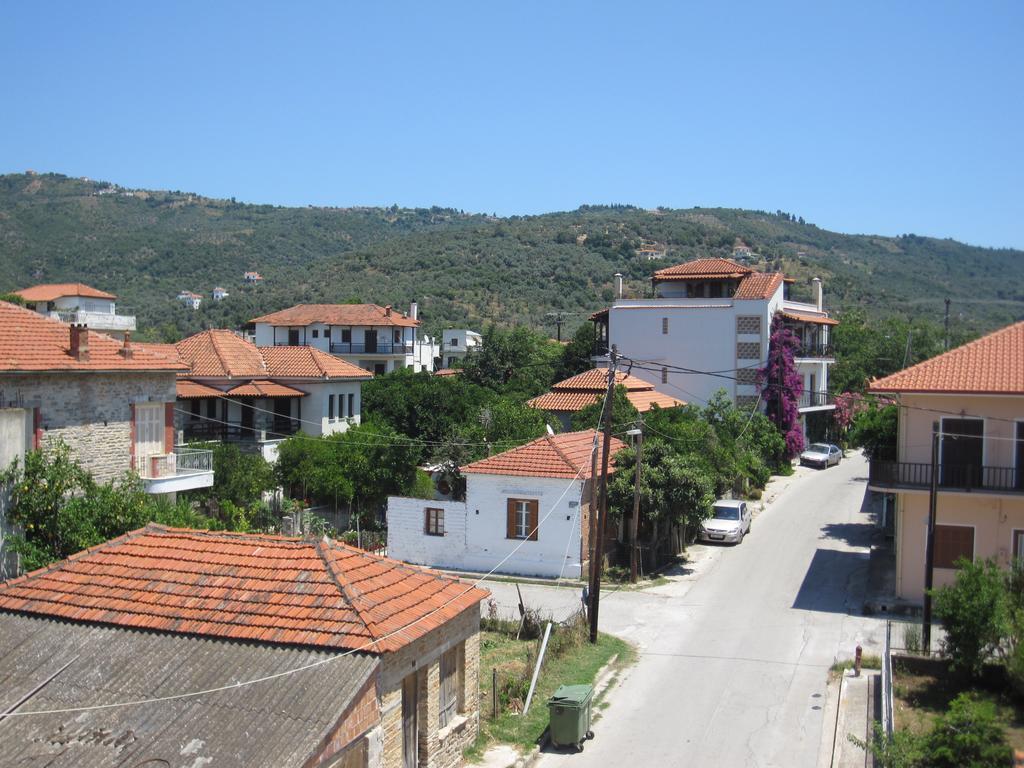 Gorgona Apartment Milina Bagian luar foto